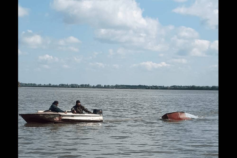 В Башкирии опрокинулась лодка: двое рыбаков спаслись, один пропал - bashinform.ru - Уфа - район Илишевский