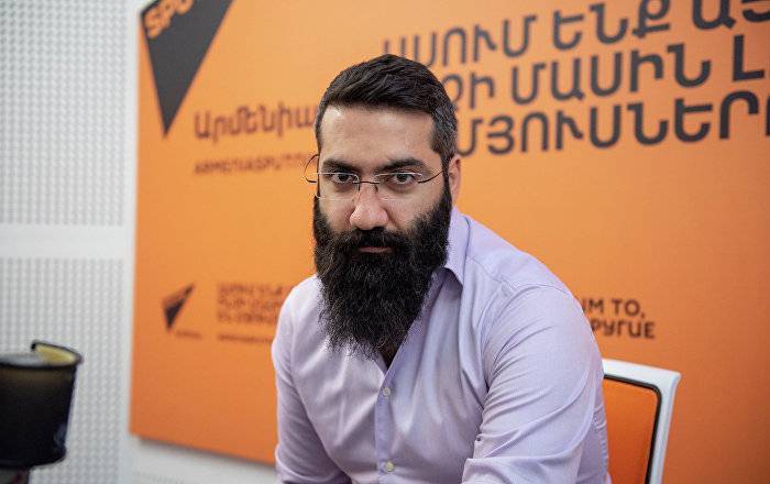 Никола Пашинян - Представители движения "Адеквад": власти Армении хотят натравить на нас уголовников - ru.armeniasputnik.am - Армения