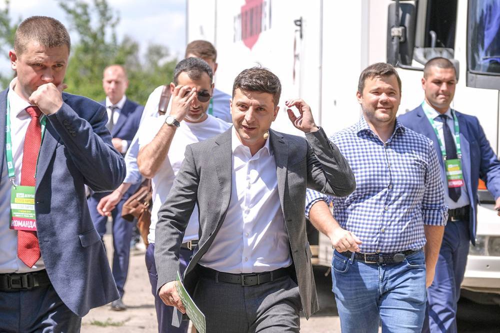 Дмитрий Разумков - Давид Арахамия - Александр Ткаченко - Галина Янченко - Руслан Стефанчук - Александр Корниенко - Ирина Венедиктова - Партия «Слуга народа» представила список кандидатов на выборы - novorosinform.org - Украина - Киев