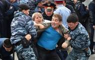 В Казахстане в день выборов задержали около 100 протестующих - korrespondent.net - Казахстан - Алма-Ата - Протесты