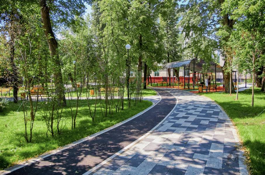Более 400 дворов благоустроят на северо-востоке Москвы - m24.ru - Москва - Благоустройство
