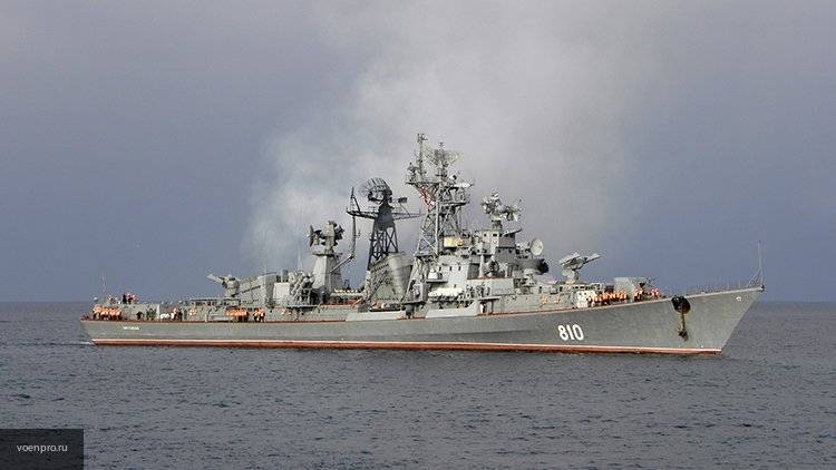 Российский корабль «Сметливый» ведет наблюдение за эсминцем США в Черном море - newinform.com - Россия - США - Одесса