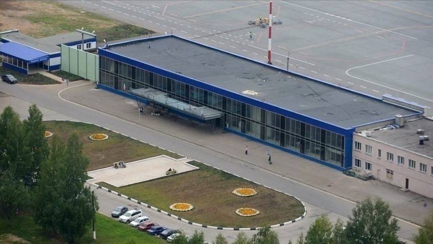 Пьяная авиапассажирка устроила скандал в аэропорту «Победилово» - 1istochnik.ru - Россия - Ленинградская обл. - Кировск