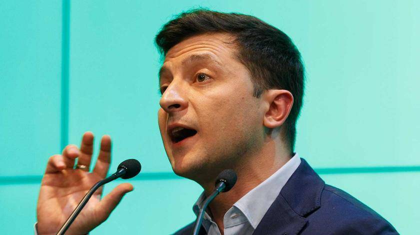Андрей Богдан - Степан Бандер - Соратник Зеленского подталкивает украинцев к референдуму - utro.ru - Москва - Россия - Украина - Киев