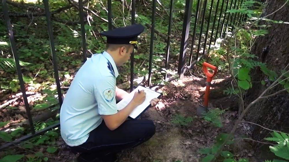 Татьяна Петрова - Наркодилер сходил на кладбище и угодил за решетку - tvc.ru - Россия - Московская обл. - респ. Адыгея