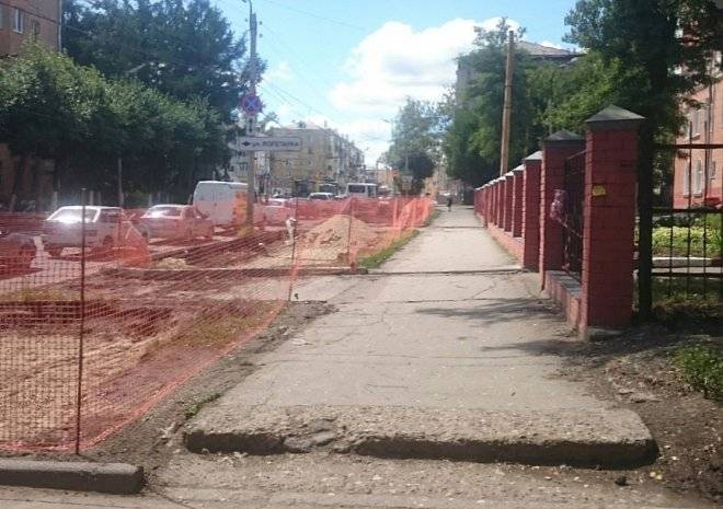 В мэрии объяснили вырубку деревьев на улице Гагарина - ya62.ru - Рязань
