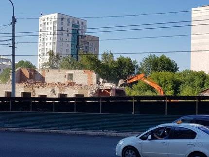 В Уфе сносят часть самого знаменитого долгостроя - ufatime.ru - Уфа