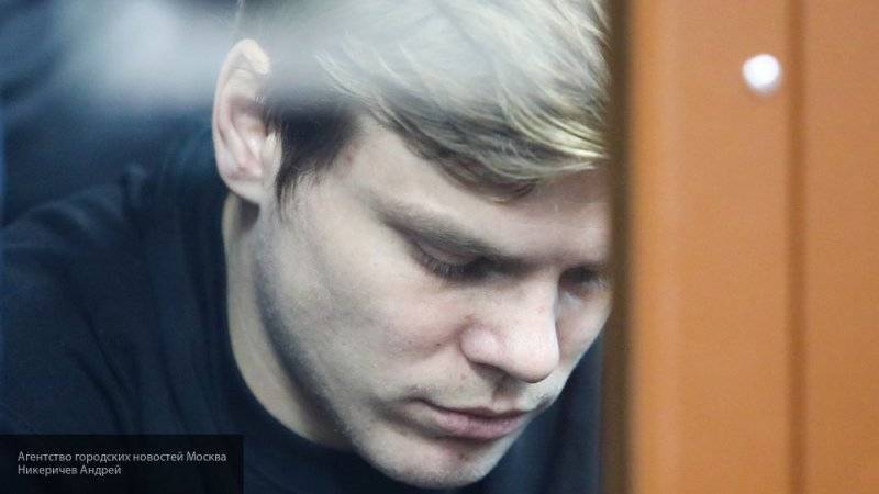 Александр Кокорин - Софья Алимова - Жена Кокорина регулярно нарушает ПДД на Mercedes Gelandewagen заключенного мужа - nation-news.ru