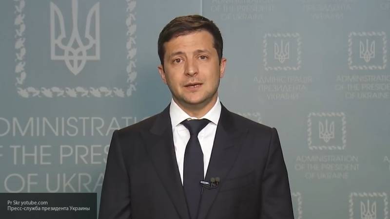 Владимир Зеленский - Юлий Шабалдин - Зеленский решил отменить военный парад в День независимости Украины - nation-news.ru - Украина - Минск