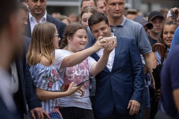 Владимир Зеленский - Зеленский готовит революцию в Украине: вот что значит настоящий Президент - elise.com.ua - США - Украина - Япония - Запорожская обл. - Энергодар