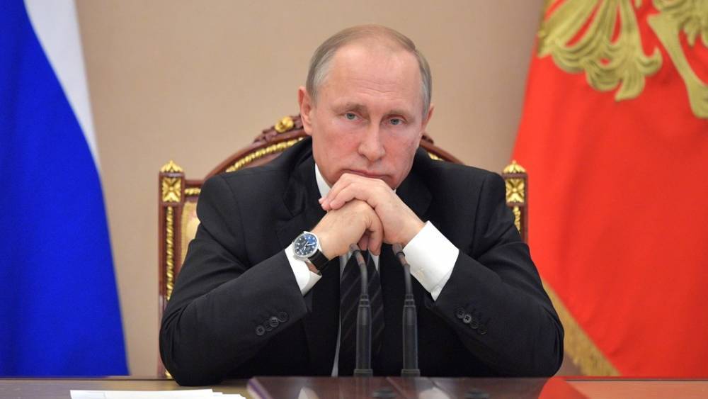 Владимир Зеленский - Владимир Путин - Петр Порошенко - Оливер Стоун - "Принес в жертву": Путин рассказал Оливеру Стоуну о керченском инциденте - tsargrad.tv - Россия - Украина - Киев