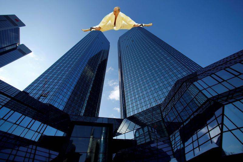 Дружба с Россией довела Deutsche Bank AG “до ручки” - rusjev.net - Австрия - Россия - Германия - Шотландия - Голландия