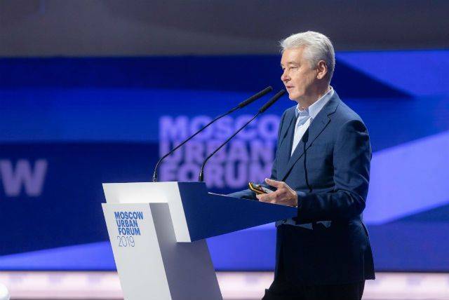 Сергей Собянин - Собянин рассказал о путях решения проблемы маятниковой миграции - aif.ru - Москва