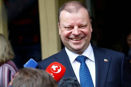 Гитанас Науседа - Саулюс Сквернялис - Литовский премьер передумал уходить в отставку - lenta.ru - Литва