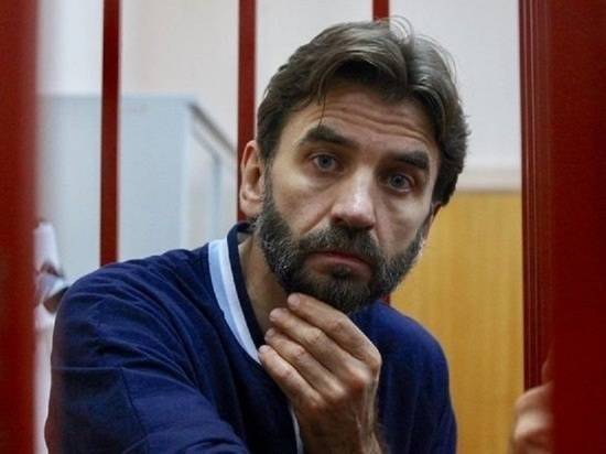 Суд арестовал около 8,7 млрд рублей на счетах Абызова - vestirossii.com - Москва - Московская обл.