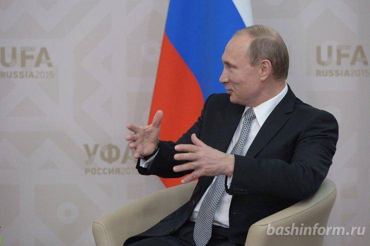 Владимир Путин - Петр Порошенко - Оливер Стоун - Путин дал интервью Оливеру Стоуну для фильма об Украине // ПОЛИТИКА | новости башинформ.рф - bashinform.ru - Москва - Россия - США - Украина - Уфа