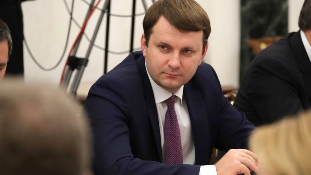 Максим Орешкин - Орешкин устроит персональный автопробег, чтобы подумать о российских дорогах - tsargrad.tv - Москва - Россия - Китай - Нижний Новгород - Казань - Самара - Чебоксары - Тольятти