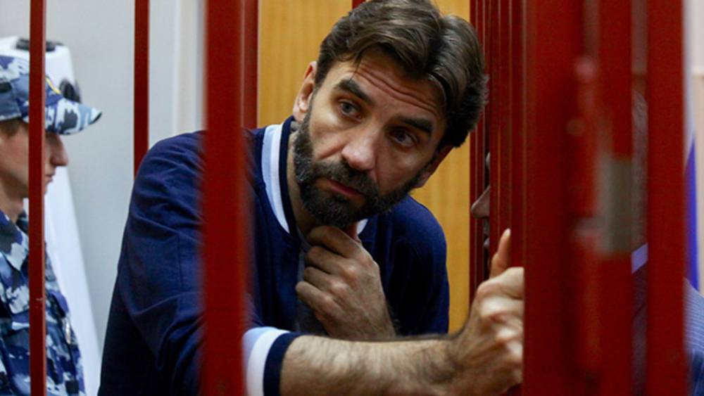 Михаил Абызов - Басманный суд наложил арест на 121,7 миллиона евро на банковских счетах экс-министра Абызова - tsargrad.tv - Москва - Московская обл.