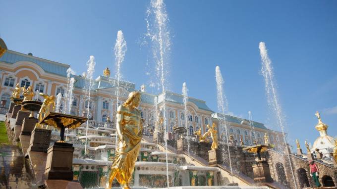 Петергофские фонтаны могли оказаться под угрозой "осушения" - piter.tv - район Петродворцовый