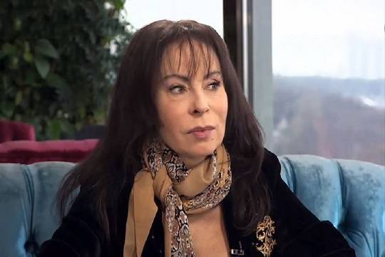 Марина Хлебникова - Марина Хлебникова рассказала о своей болезни и планах на будущее - versia.ru