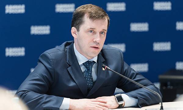 Михаил Терентьев - Партия добилась бесплатного пользования парковкой для людей с ОВЗ - bragazeta.ru - Россия