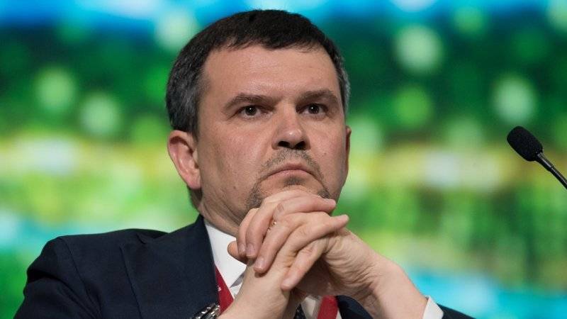 Максим Акимов - Акимов напомнил, что в&nbsp;2021 году&nbsp;бумажные трудовые станут пережитком прошлого - polit.info - Москва - Россия
