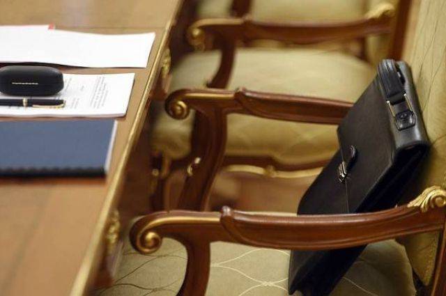 Вячеслав Володин - Минюст предложил изымать у чиновников деньги сомнительного происхождения - aif.ru