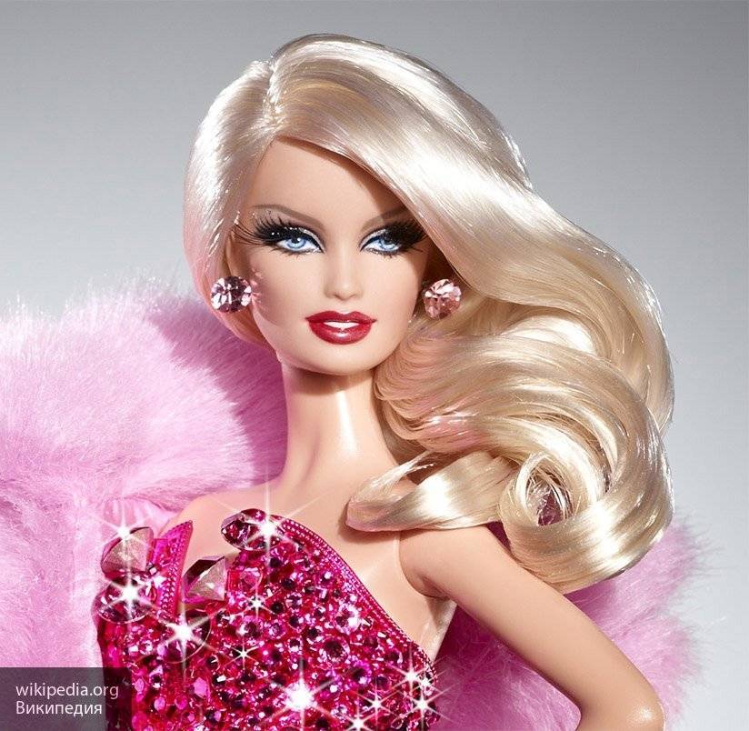 40-летняя жительница Амстердама вложила состояние, чтобы стать похожей на куклу Барби - newinform.com - Австралия - Амстердам