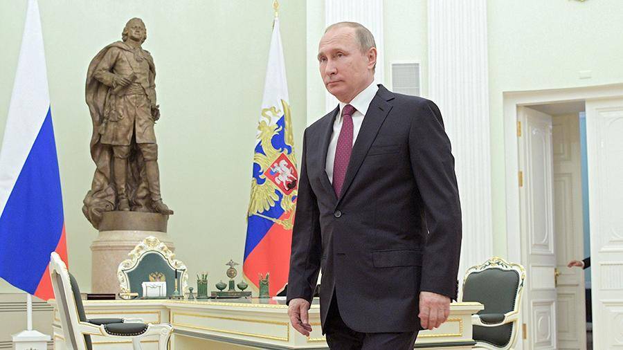 Владимир Путин - Сооронбай Жээнбеков - Путин встретится в Москве с президентом Киргизии Жээнбековым - iz.ru - Москва - Россия - Киргизия - Бишкек