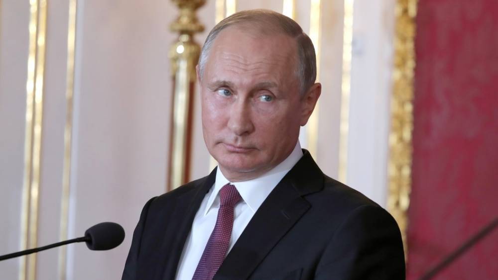 Владимир Путин - Дмитрий Песков - Андрей Колесников - А была ли девочка? В Сети обсуждают, как "кортеж Путина сбил студентку" - tsargrad.tv - Россия - Екатеринбург