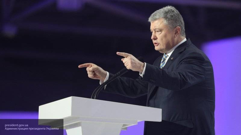 Петр Порошенко - Софья Алимова - Жители Закарпатской области с позором выгнали Порошенко с предвыборного митинга - nation-news.ru - Украина - Закарпатская обл.