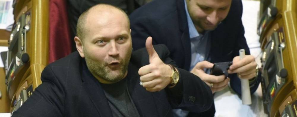 Анатолий Шарий - В Киеве напали с баллончиком на одиозного Березу-Бляхера - politnavigator.net - Украина - Киев