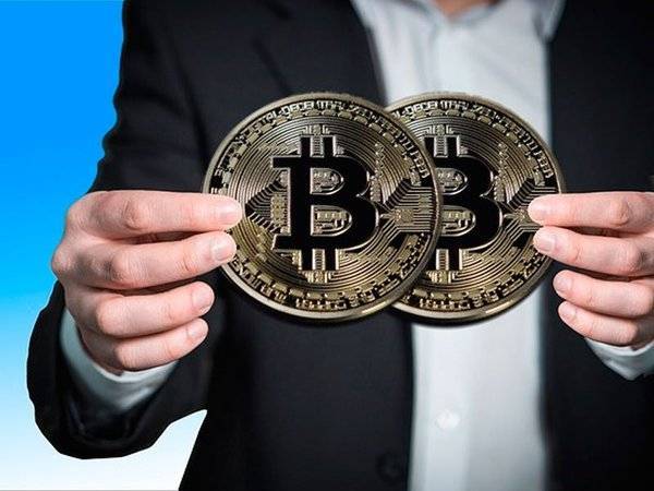 Курс биткоина преодолел отметку в 13 тысяч долларов - polit.ru - США