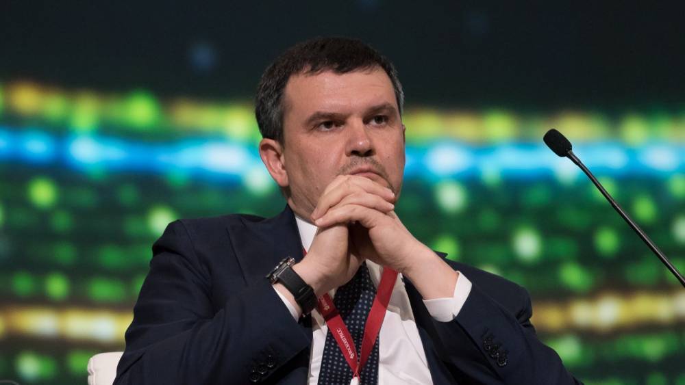 Максим Акимов - Христя Фриланд - Электронные паспорта могут появиться в России в 2022 году - politexpert.net - Россия - Канада
