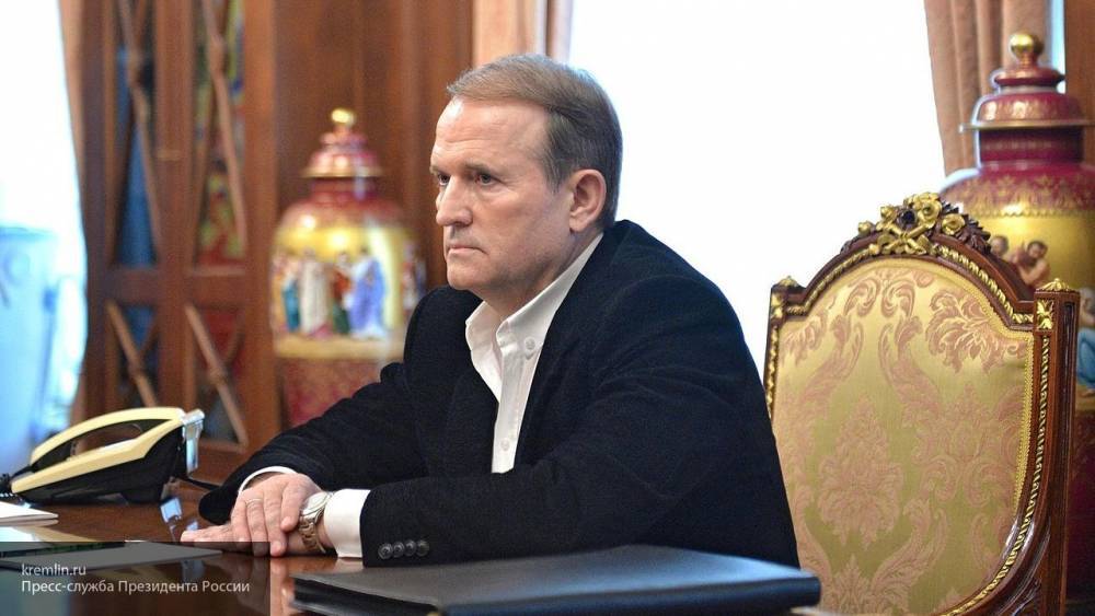 Владимир Зеленский - Владимир Путин - Петр Порошенко - Андрей Богдан - Виктор Медведчук - Оливер Стоун - Путин высказался о Медведчуке, назвав его «человеком слова» - newinform.com - Москва - Россия - Украина - Киев