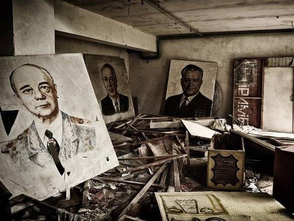 Владимир Зеленский - Зеленский захотел превратить чернобыльскую зону в «туристический магнит» - polit.ru - США - Украина