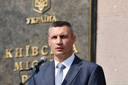 Владимир Зеленский - Виталий Кличко - Александр Ткаченко - Глава телеканала Коломойского станет мэром Киева вместо Кличко - lenta.ru - Украина - Киев - Киев