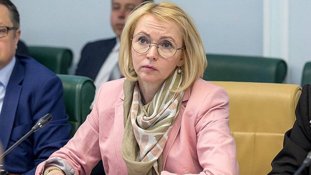 Алексей Майоров - Ирина Гехт - Совфед досрочно прекратил полномочия челябинского сенатора Гехт - riafan.ru - Челябинская обл. - Челябинск