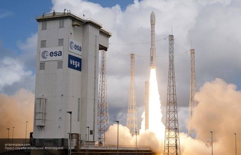 Запуск ракеты-носителя Vega со спутником ОАЭ обернулся провалом - politexpert.net - Россия - Эмираты