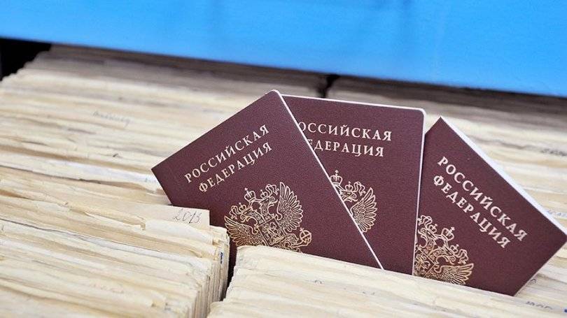Максим Акимов - Анастасий Голичев - Стали известны предварительные сроки перехода на электронные паспорта - gorobzor.ru - Москва