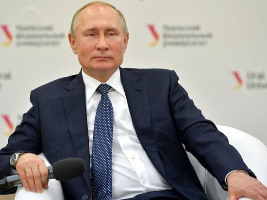Владимир Путин - Татьяна Голикова - Андрей Колесников - Под кортеж Путина бросилась девочка - vestirossii.com - Россия - Екатеринбург - Уральск