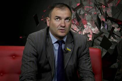 Владимир Зеленский - Петр Порошенко - Олег Ляшко - Обруганный Зеленским чиновник голосовал за него - lenta.ru - Украина