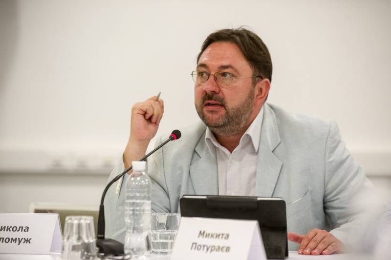 Владимир Зеленский - Петр Порошенко - Никита Потураев - Советник Зеленского: Россию и русский язык нужно переименовать - topcor.ru - Россия - Украина