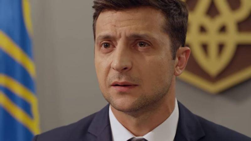 Владимир Зеленский - Появилось видео прогулки Зеленского по зоне отчуждения в Чернобыле - vm.ru - Украина - Киевская обл.