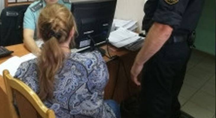 В Чувашии женщина меняла отчество и место жительства, чтобы убежать от приставов - pg21.ru - Россия - респ. Чувашия - Чебоксары