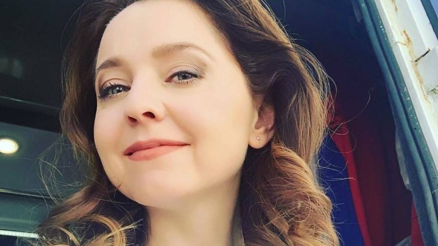 Гарик Харламов - Фото: Звезда сериала САШАТАНЯ Валентина Рубцова изменила прическу - 5-tv.ru