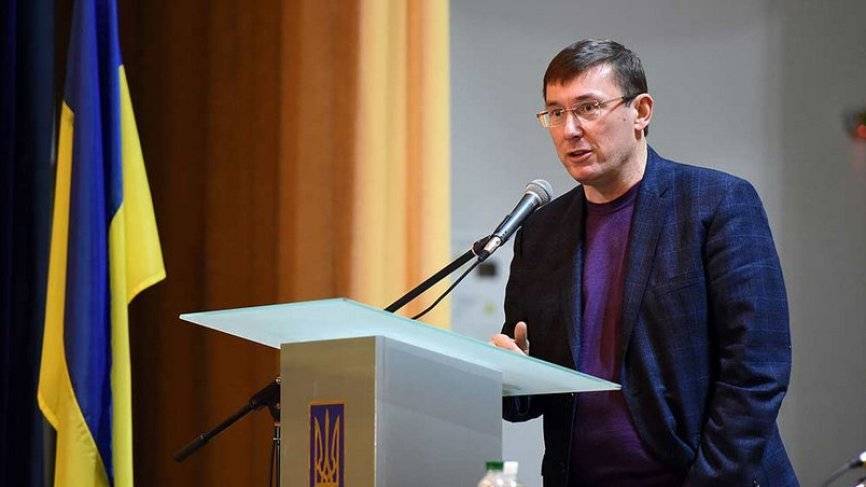 Владимир Зеленский - Владимир Путин - Виктор Медведчук - Юрий Луценко - Оливер Стоун - Генпрокуратура Украины пригрозила ответственностью за показ фильма Стоуна - riafan.ru - Россия - США - Украина - Киев