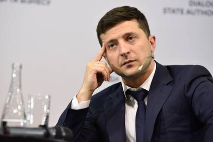 Владимир Зеленский - Владимир Путин - Петр Порошенко - Виктор Медведчук - Зеленского сочли продолжателем дела Порошенко - lenta.ru - Москва - Россия - Украина - Киев