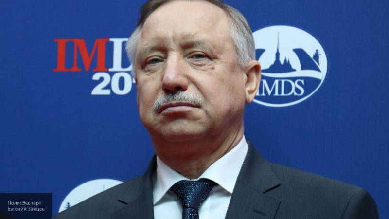Александр Беглов - Олесь Каштанов - Беглов рассказал о мерах для предотвращения падения наледи с крыш в зимний период - nation-news.ru - Санкт-Петербург