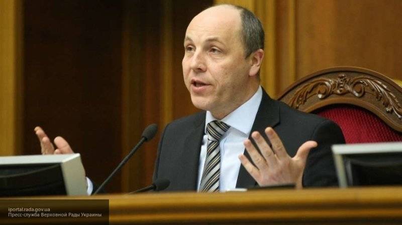 Владимир Зеленский - Петр Порошенко - Андрей Парубий - Олесь Каштанов - Спикер ВР назвал Зеленского авантюристом за предложение люстрировать всю "верхушку" власти - nation-news.ru - Украина
